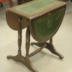 809 1365 DROP-LEAF TABLE